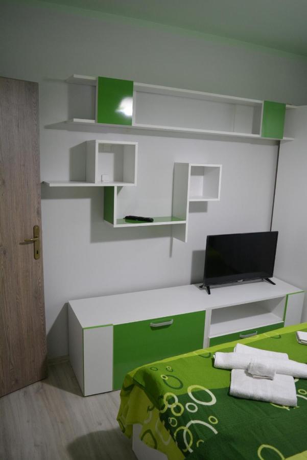 Green Rooms Hunedoara Exteriér fotografie